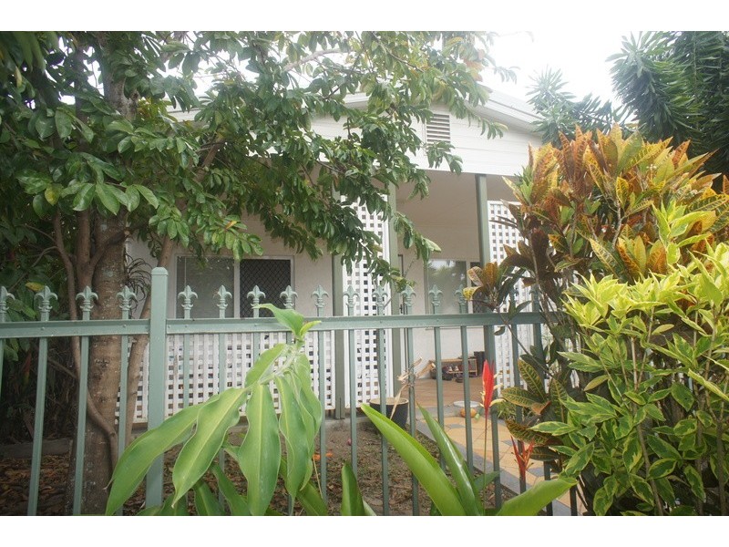5 Toolong Cl, Smithfield QLD 4878