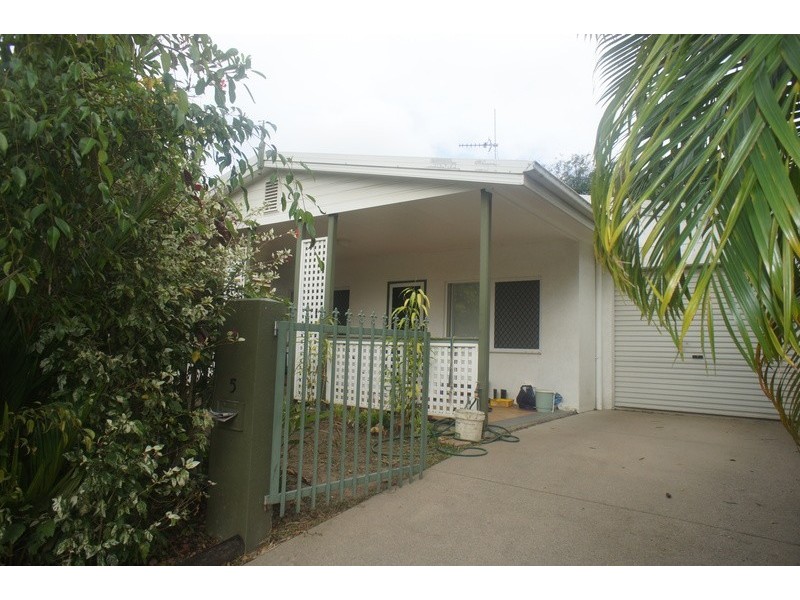 5 Toolong Cl, Smithfield QLD 4878