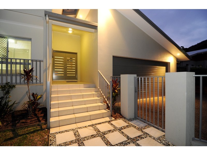 45 Red Peak Boulevard, Caravonica QLD 4878