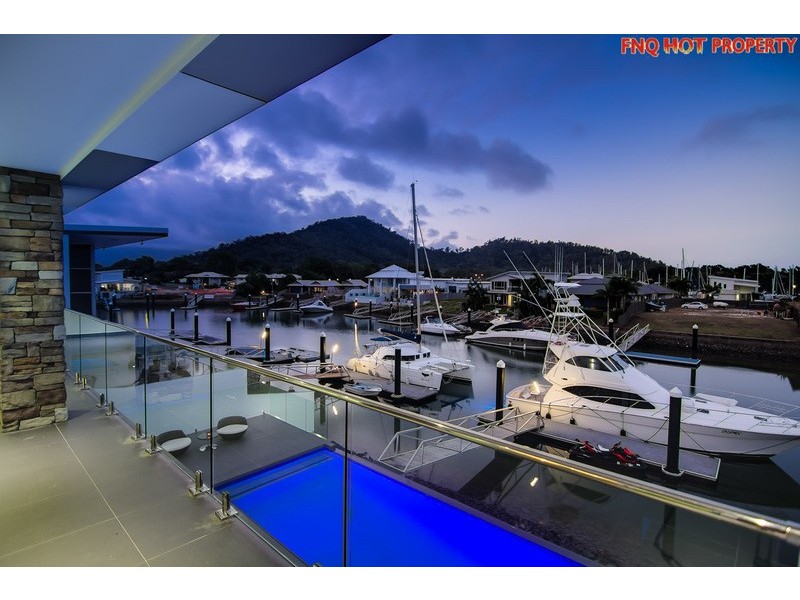 6 RAGAMUFFIN QY, Trinity Park QLD 4879
