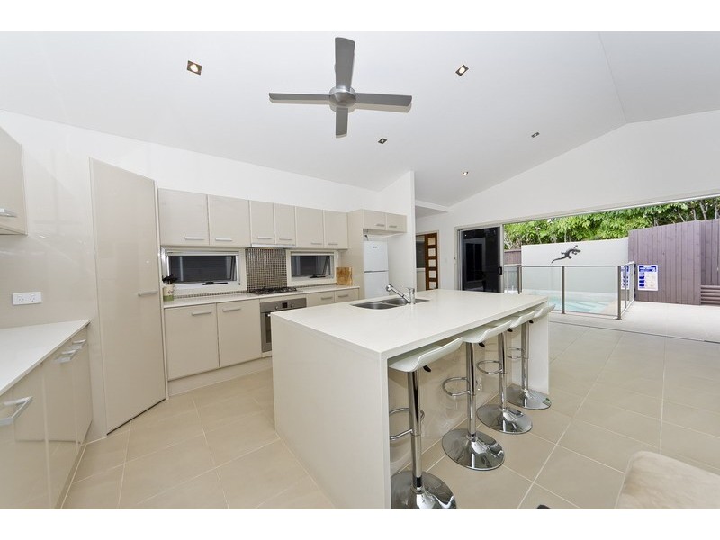 1/60 Harbour Dr, Trinity Park QLD 4879