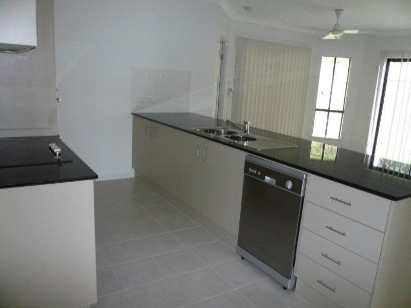 72 Roberts Drive, Trinity Beach QLD 4879