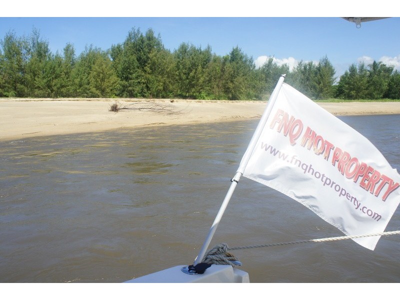 6  Brindabella Quay, Trinity Park QLD 4879