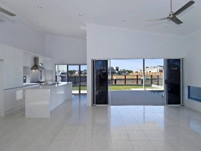 20 BRINDABELLA QY, Trinity Park QLD 4879