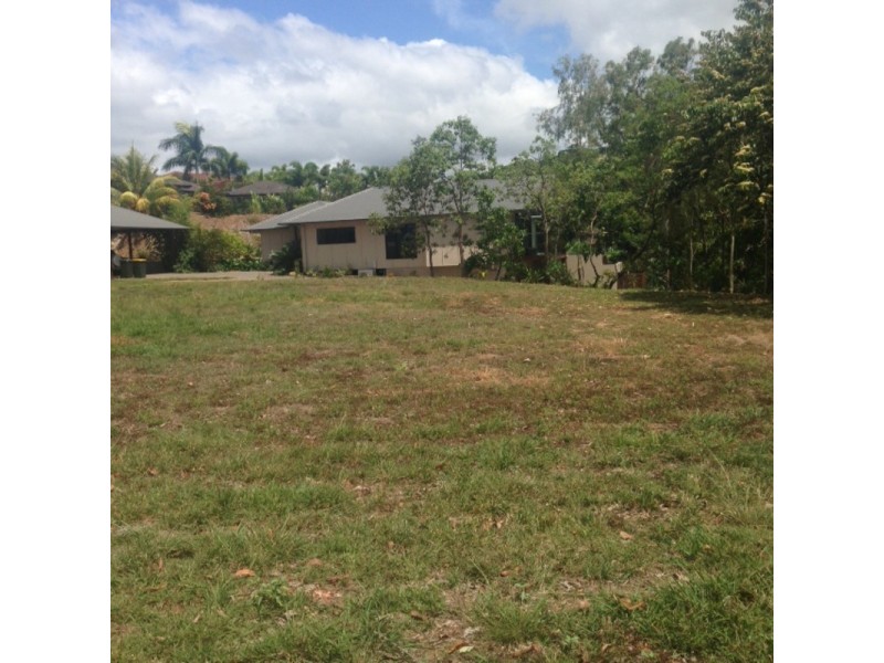 2E Trundle Terrace, Whitfield QLD 4870