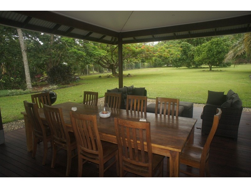10 Ramsey Close, Kewarra Beach QLD 4879