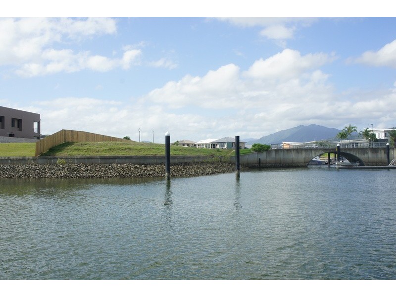 14 Ragamuffin Qy, Trinity Park QLD 4879