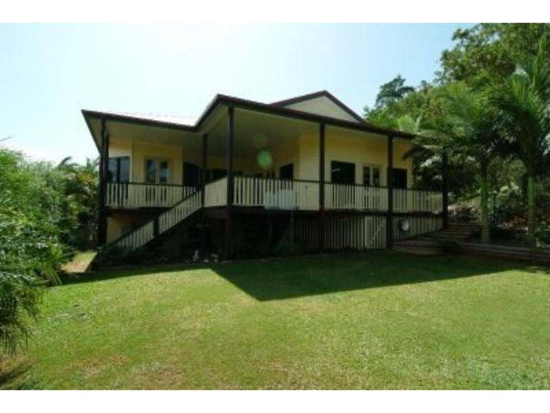 12 CROWSNEST TERRACE, Trinity Beach QLD 4879
