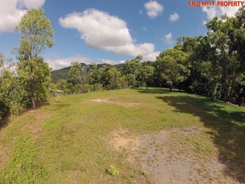 5-7  Tranquil Place, Smithfield QLD 4878