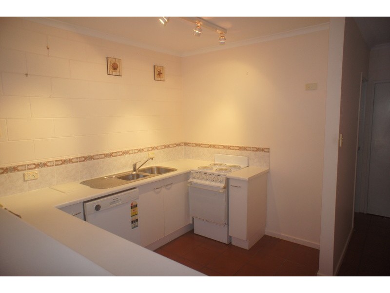 9/3-5  Tenni St, Redlynch QLD 4870
