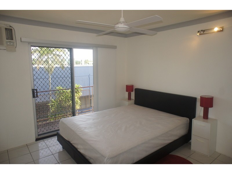 28/324 Sheridan Street, Cairns North QLD 4870