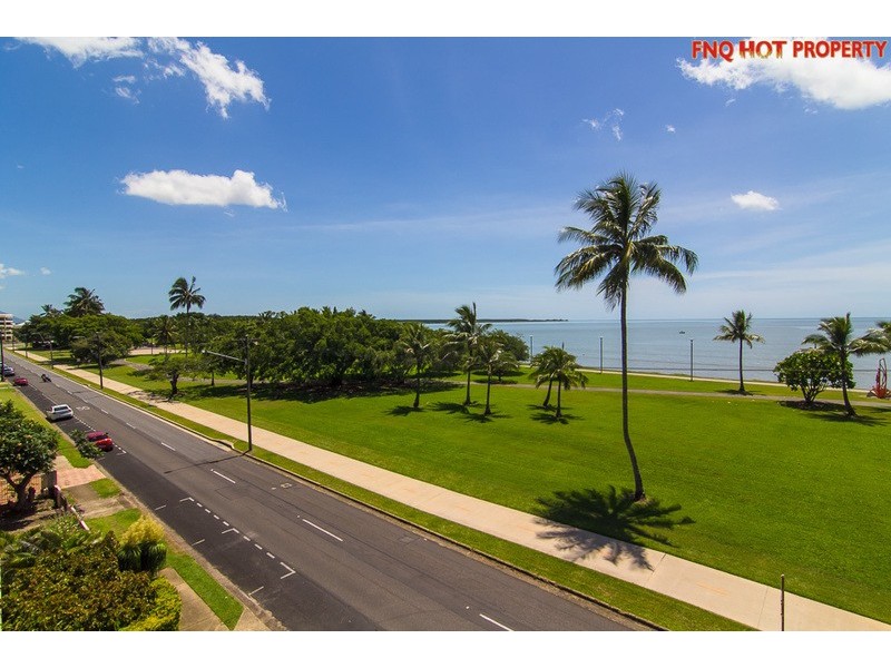 17/249 Esplanade, Cairns North QLD 4870