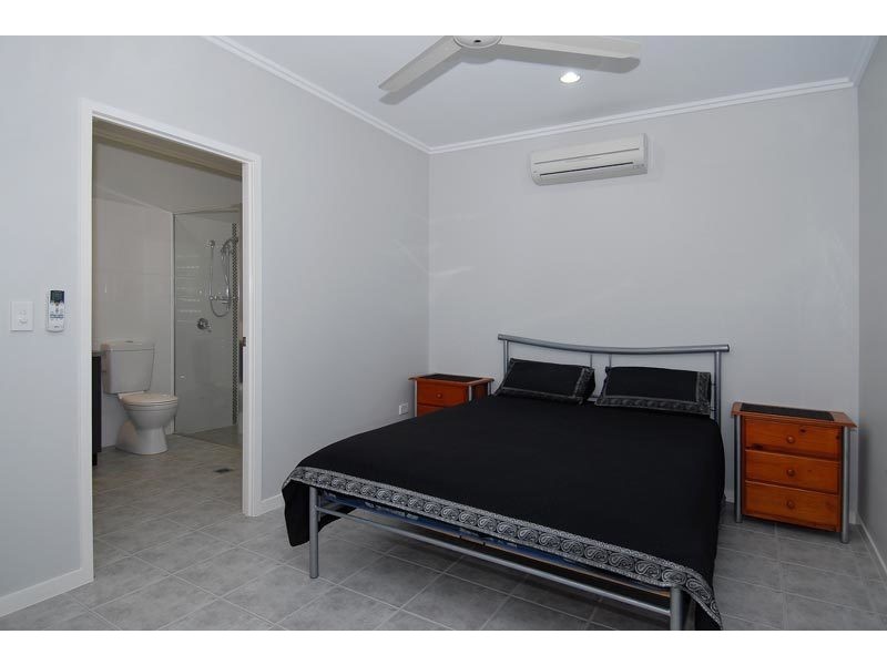 14A VETIVER ST, Trinity Park QLD 4879