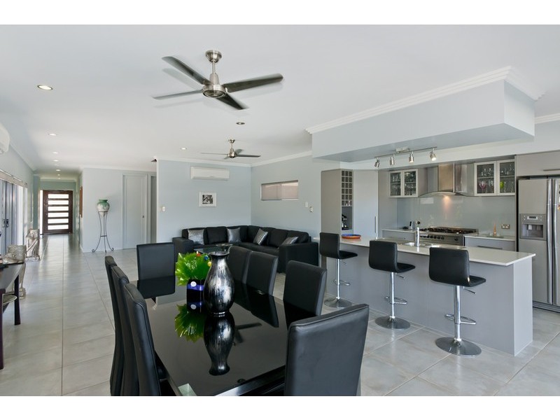 125 Harbour Drive, Trinity Park QLD 4879