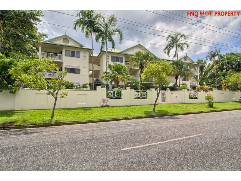 1/98-100 Moore Street, Trinity Beach QLD 4879