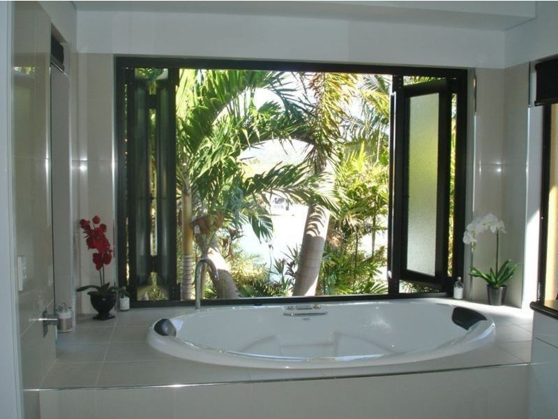 18 Royal Palm Avenue Port Hinchinbrook, Cardwell QLD 4849