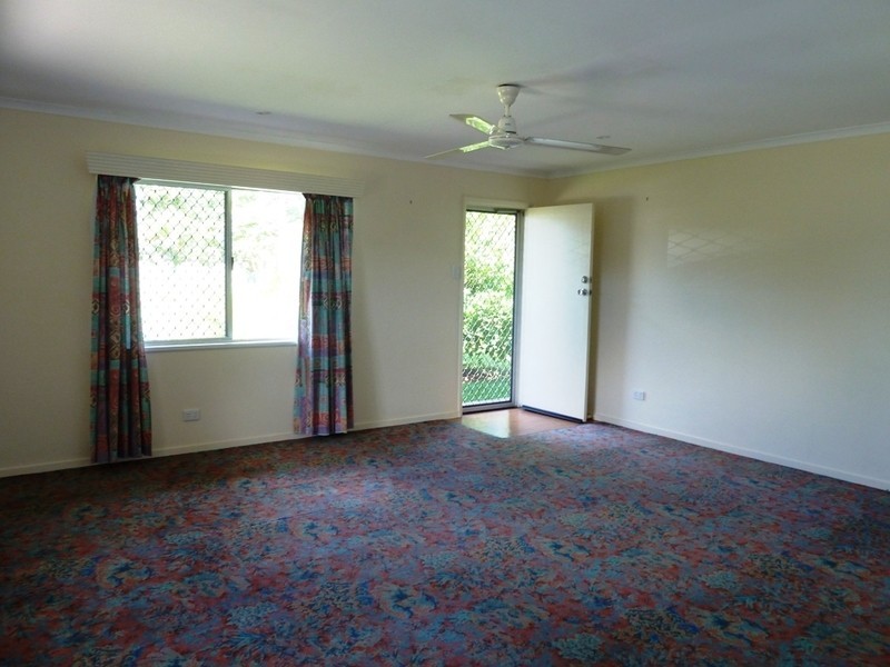 40  Karwin St, Bayview Heights QLD 4868