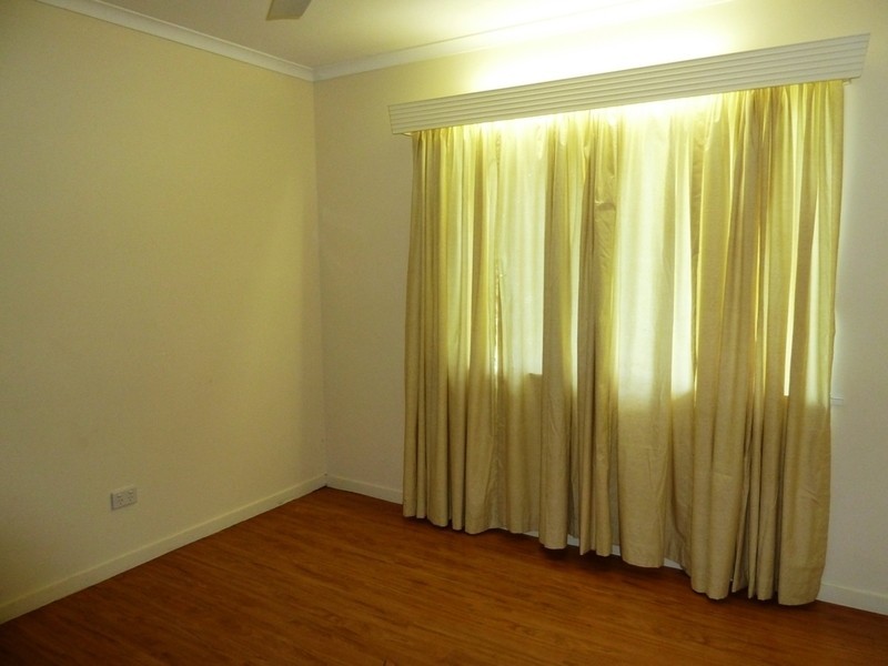 40  Karwin St, Bayview Heights QLD 4868