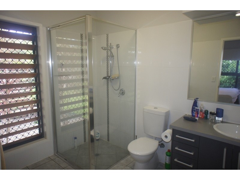 14B Vetiver St, Trinity Park QLD 4879