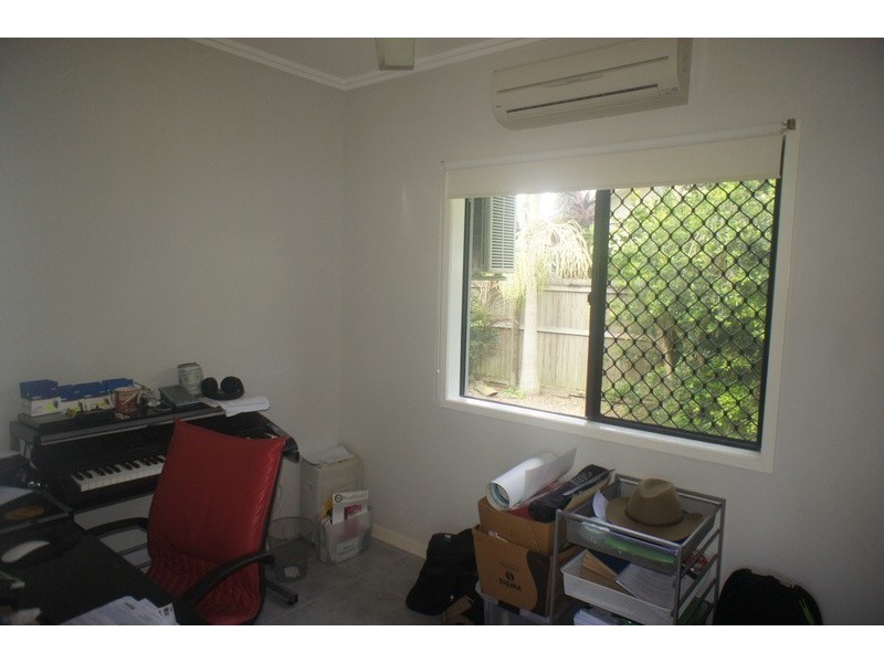 14B Vetiver St, Trinity Park QLD 4879