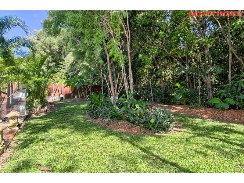 31 MULLER St, Palm Cove QLD 4879