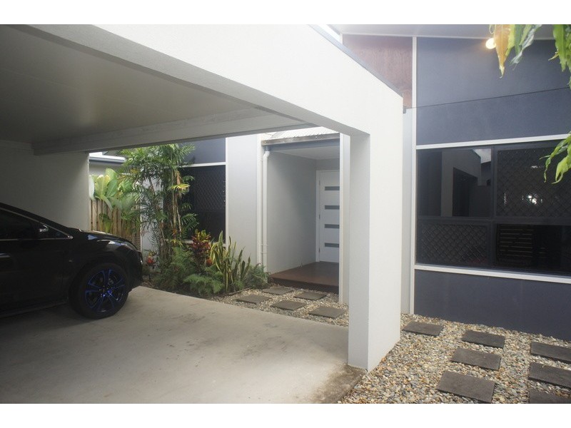 7b Vetiver Street, Trinity Park QLD 4879