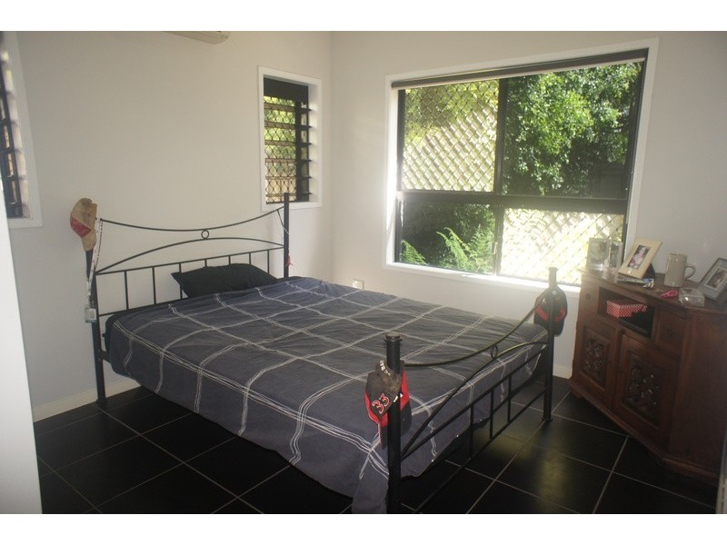 7b Vetiver Street, Trinity Park QLD 4879