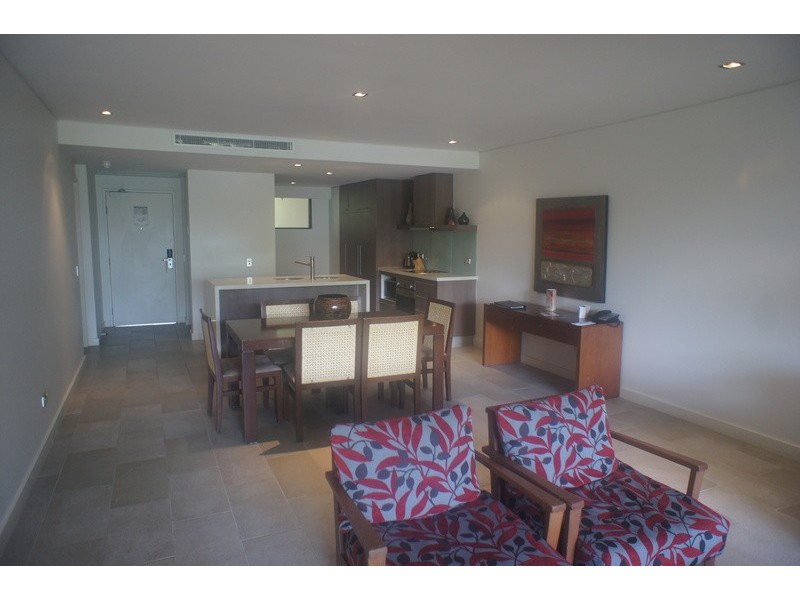 316/5 Triton st, Palm Cove QLD 4879