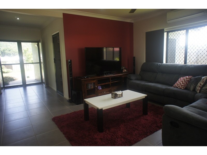 70 Xavier Herbert Drive, Redlynch QLD 4870