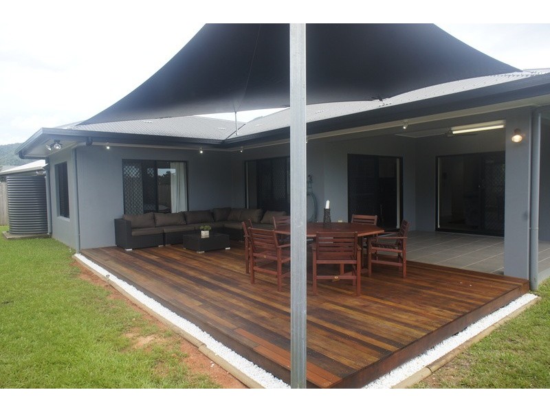 70 Xavier Herbert Drive, Redlynch QLD 4870