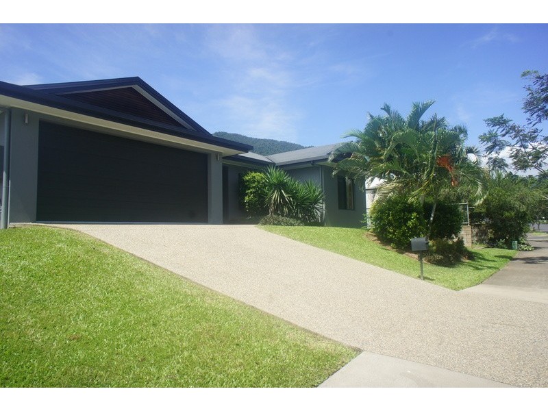 70 Xavier Herbert Drive, Redlynch QLD 4870