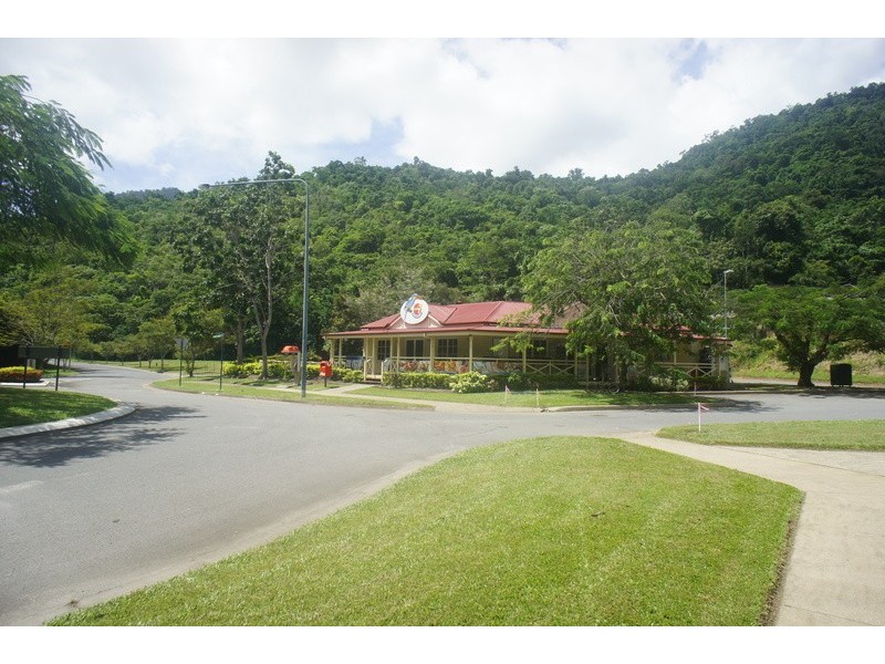 70 Xavier Herbert Drive, Redlynch QLD 4870