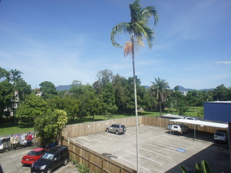 20/324 Sheridan Street, Cairns North QLD 4870