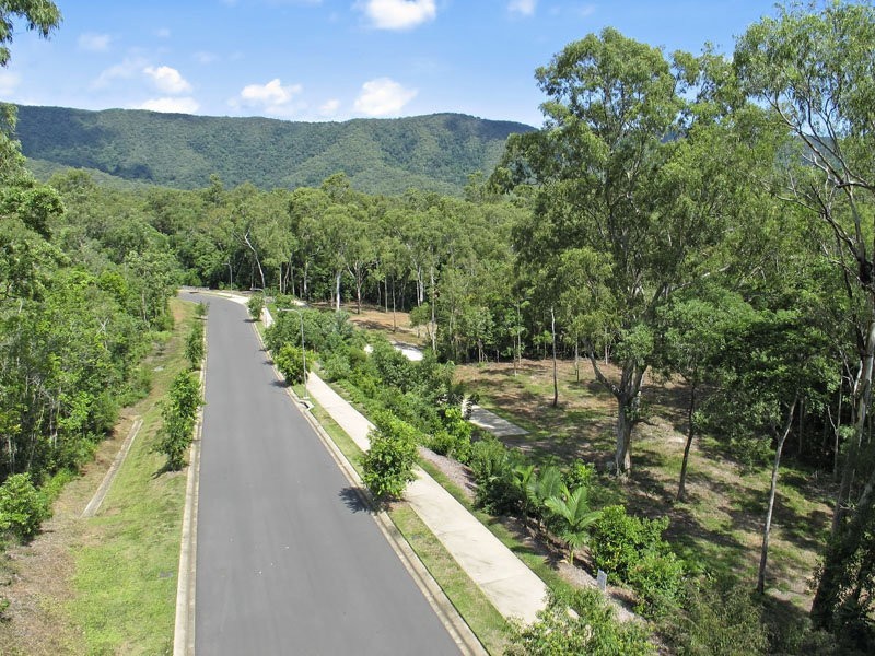 14  Megalong Close, Trinity Beach QLD 4879