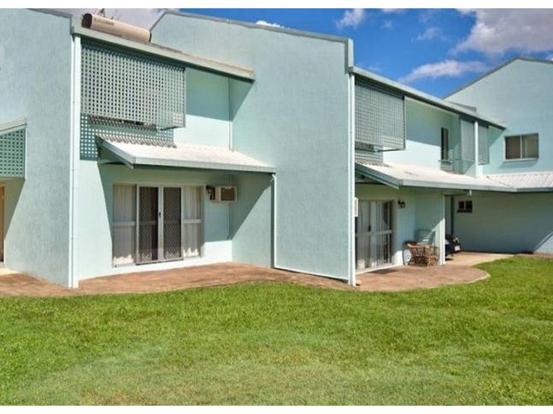 4/17  Trinity Beach Road, Trinity Beach QLD 4879