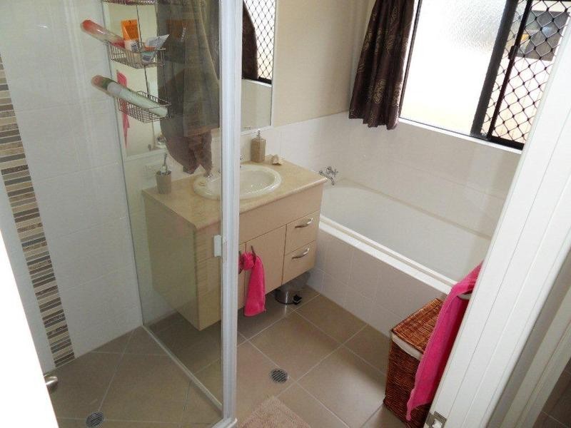 11 LIONTOWN WAY, Trinity Park QLD 4879