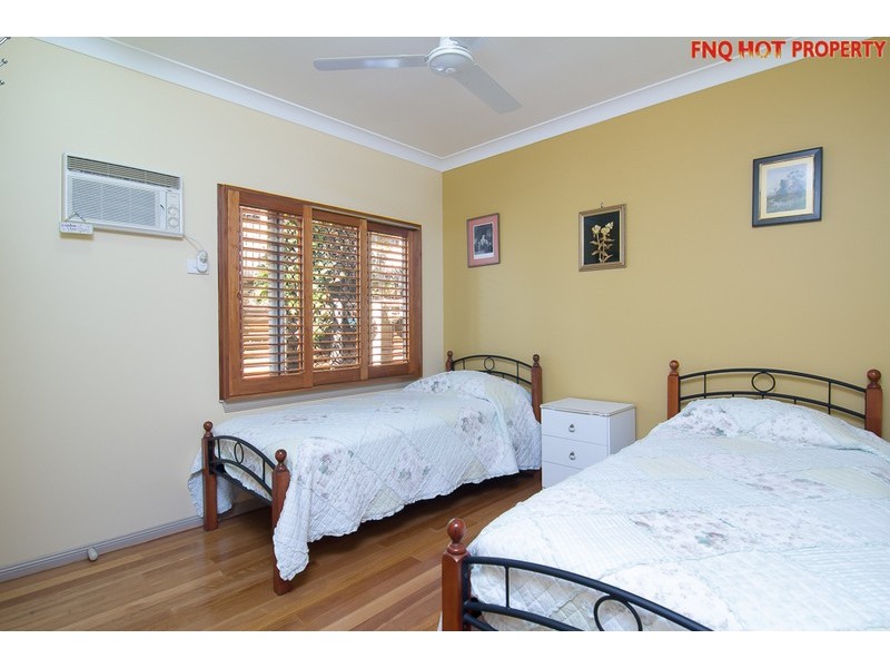 6 Torokina Street, Trinity Beach QLD 4879
