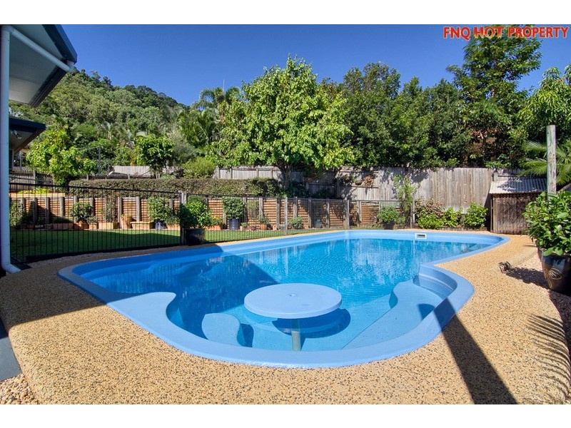 6 Torokina Street, Trinity Beach QLD 4879