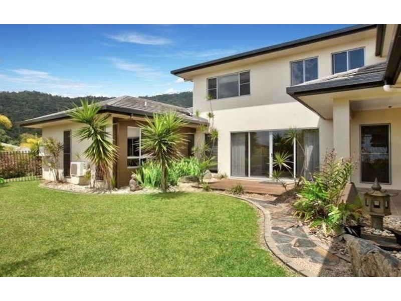 2 Rossmann Road, Smithfield QLD 4878