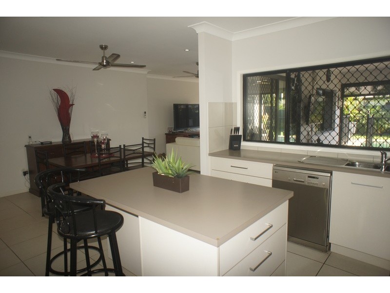 8 Bilgola Drive, Kewarra Beach QLD 4879