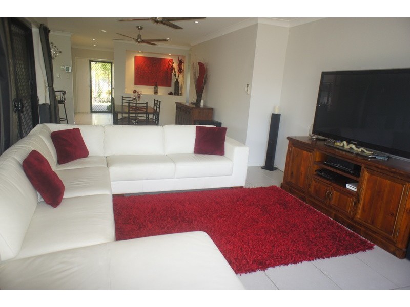 8 Bilgola Drive, Kewarra Beach QLD 4879