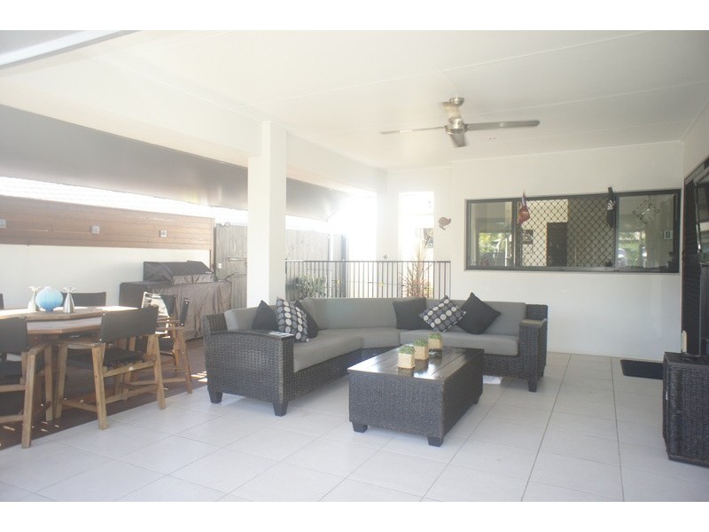8 Bilgola Drive, Kewarra Beach QLD 4879