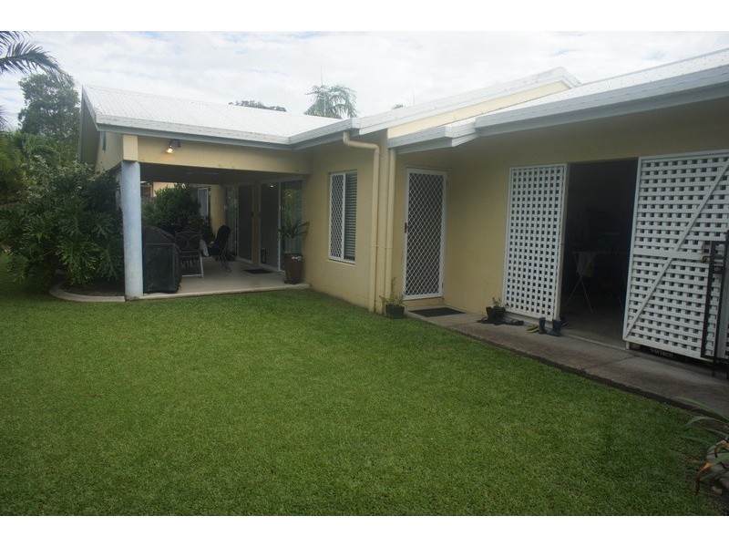 22 Carbine Close, Smithfield QLD 4878