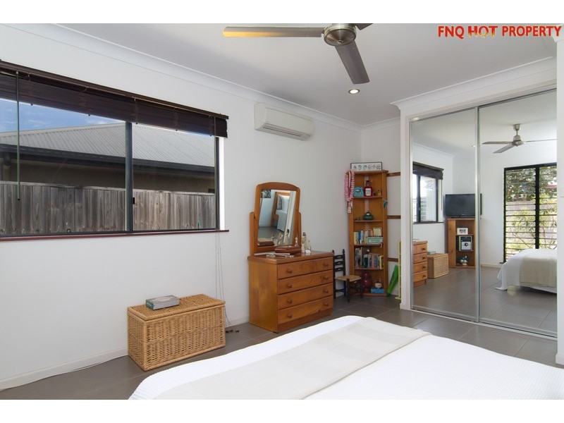 17  Bowline Close, Trinity Beach QLD 4879