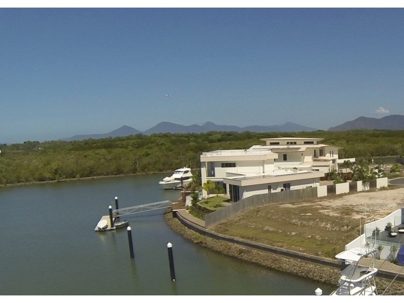 Lot 30 /4  Ragamuffin Qy, Trinity Park QLD 4879