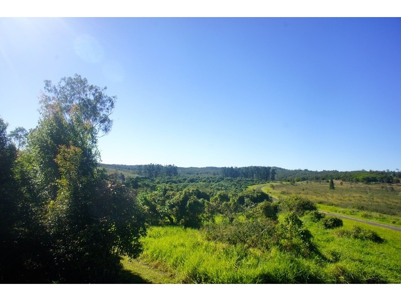 140 Kulara Road, Barrine QLD 4872