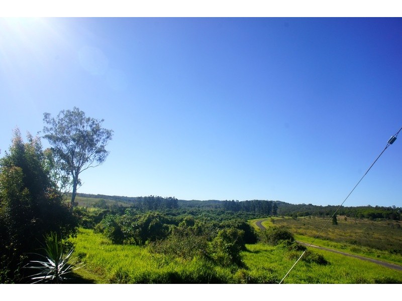 140 Kulara Road, Barrine QLD 4872