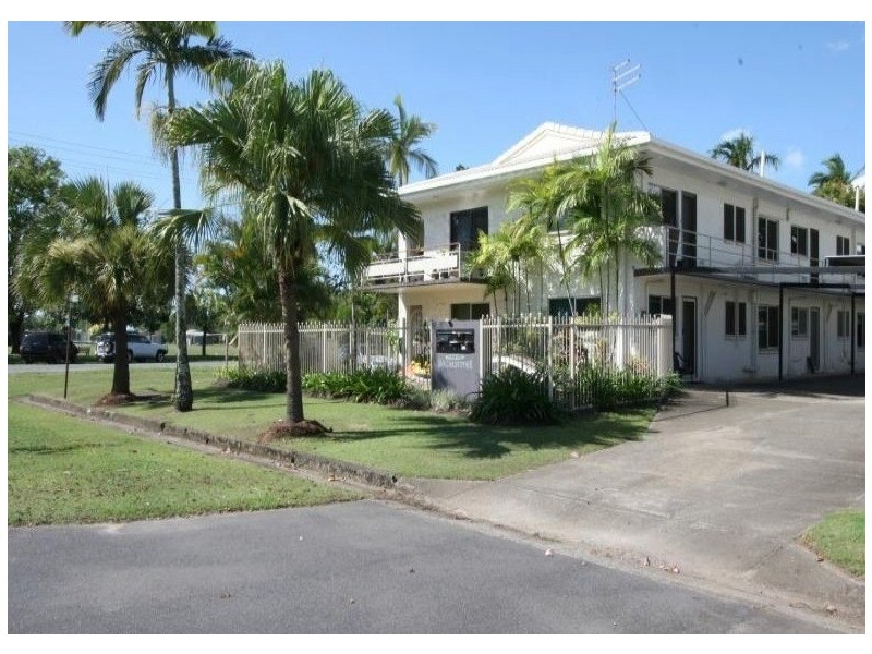 4/112 DIGGER ST, Cairns North QLD 4870
