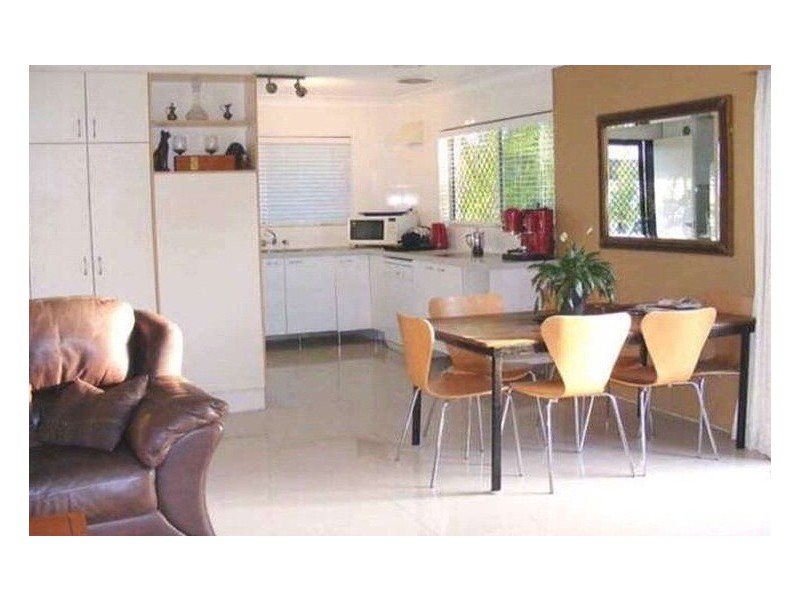 4/112 DIGGER ST, Cairns North QLD 4870