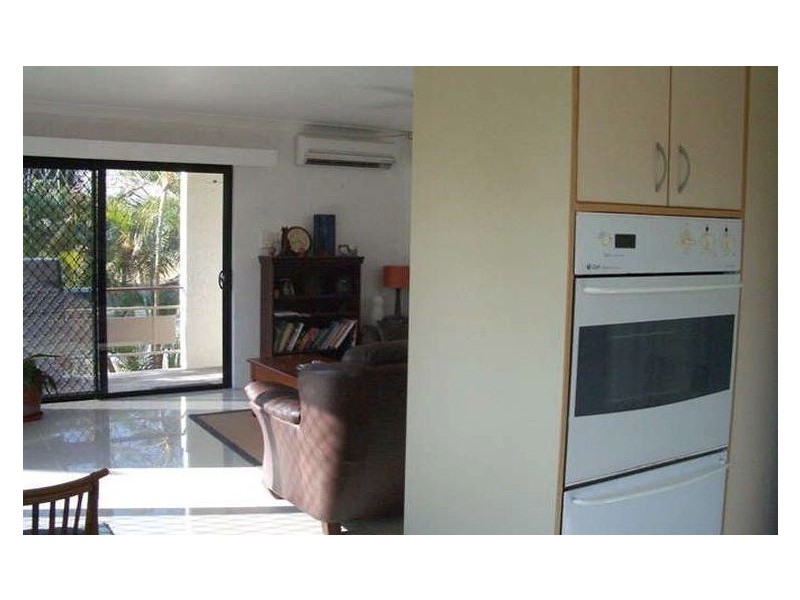 4/112 DIGGER ST, Cairns North QLD 4870